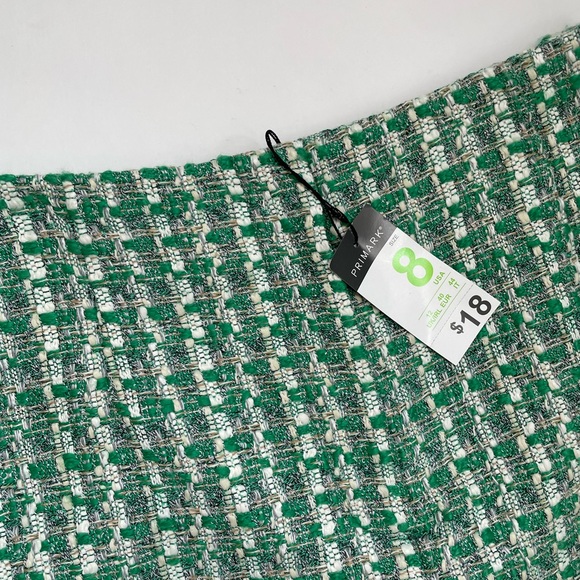 Green Tweed Primark shorts - Picture 2 of 5